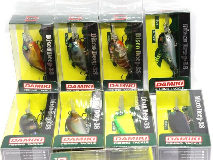 Damiki Disco Deep-38 3.8CM, 4.5gr (Floating), 236H (Black Gold Holo) - imagine 11