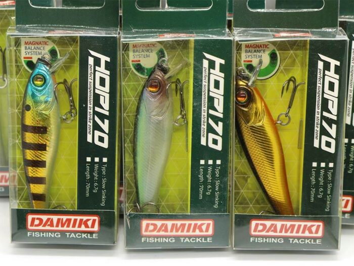 Damiki Hopi Minnow 7CM, 6.7GR, Slow Sinking, 236H (Black Gold Holo) - imagine 6
